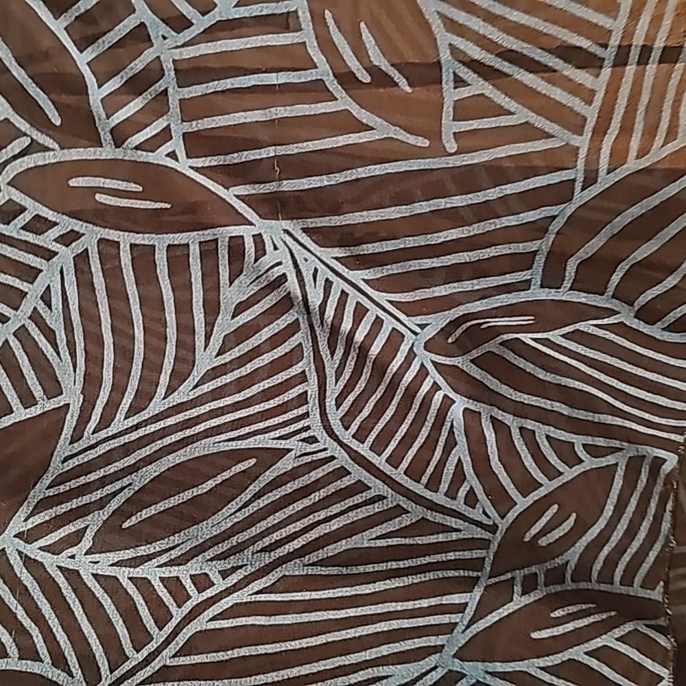 Silk top - Picture 3 of 4